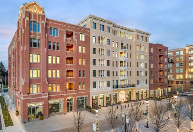 The Ritz-Carlton Residences, Chevy Chase