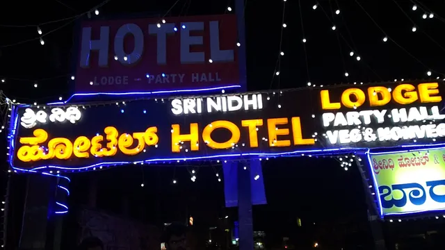 OYO 9248 Hotel Shrinidhi