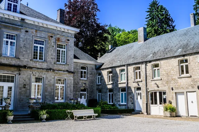 Ferme-château de Dourbes - gite Dourbes - Province de Namur - groupe - mariage