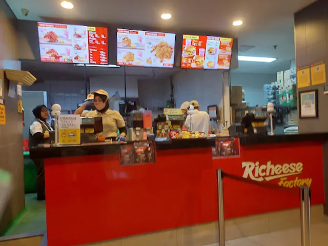 Richeese Factory Lokasari