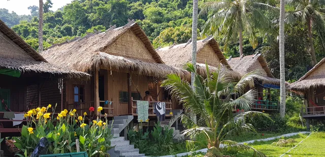 Khim Vouch Ay Bungalows & Restaurant