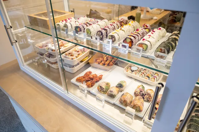 Glass Sushi Boutique