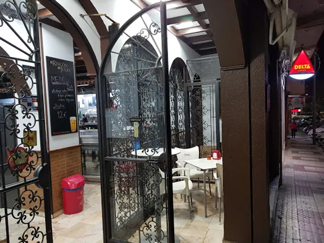 Cafetería - Restaurante El Rincón de Julio