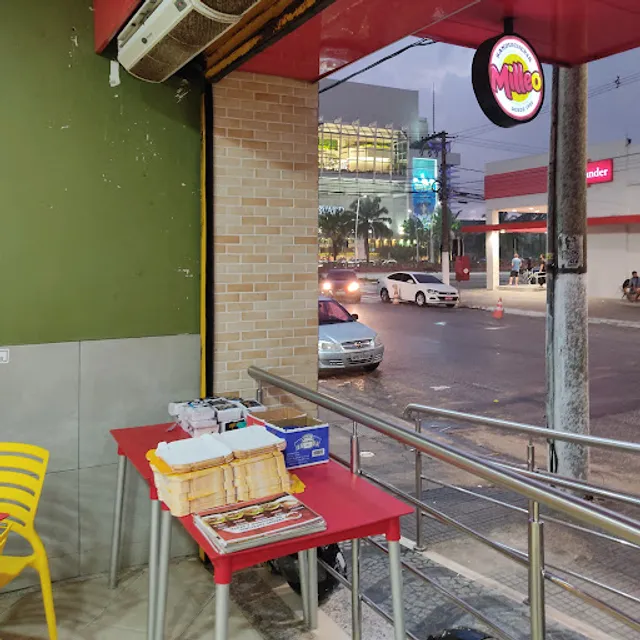 Milleo Lanches