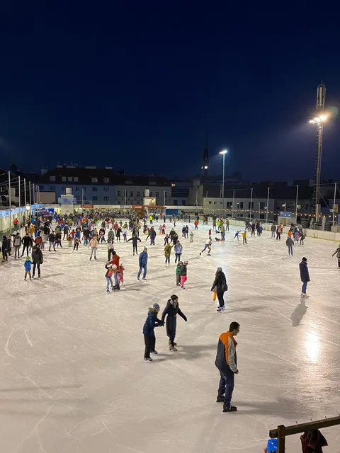 Engelmann Kunsteisbahn & Engelmann Soccer