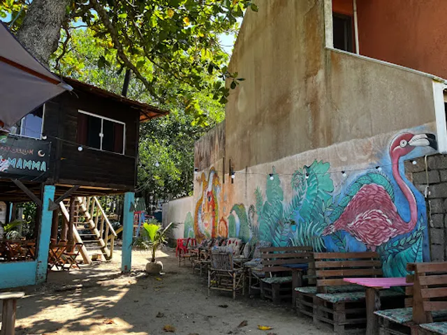 Bahama Mamma Bar & Gril