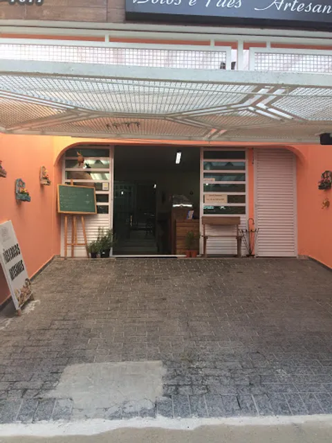 Pani Breads Cakes and Crafts