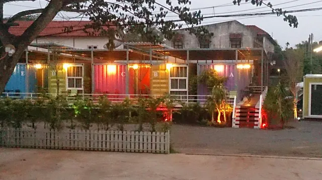 Hip Box 26 Boutique Resort Surat Thani