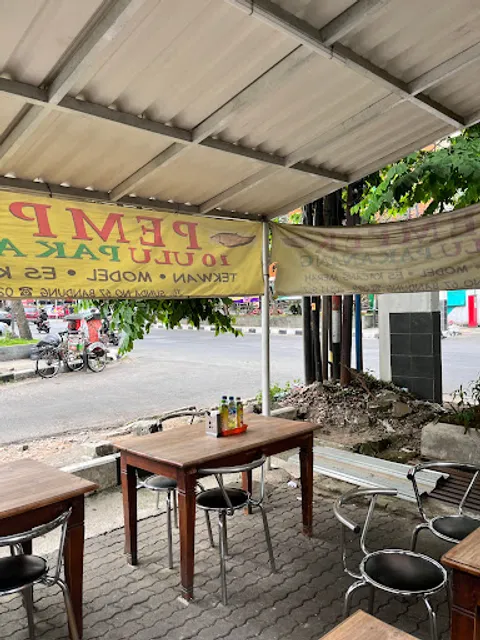 Pempek 10 Ulu Pak Anang