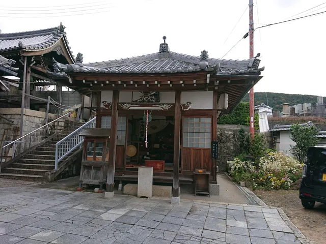 Tsumyō-ji Temple