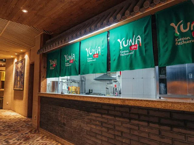 Yuna Korean Restaurant (3,4 horoolol)