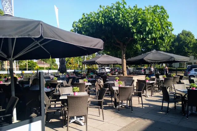 Brasserie Cafe Bon Appetit