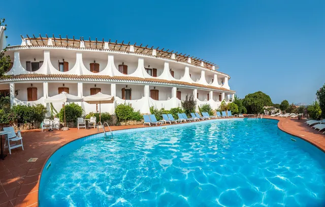 Hotel Punta Est - Baja Sardinia