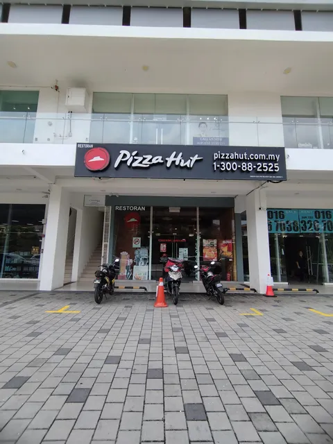 Pizza Hut