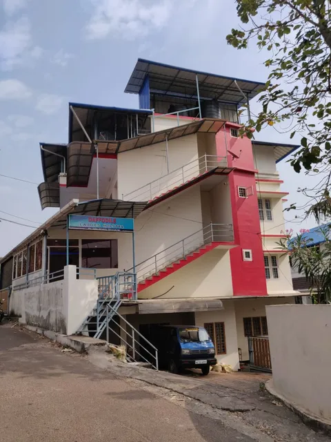 Daffodils Ladies Hostel