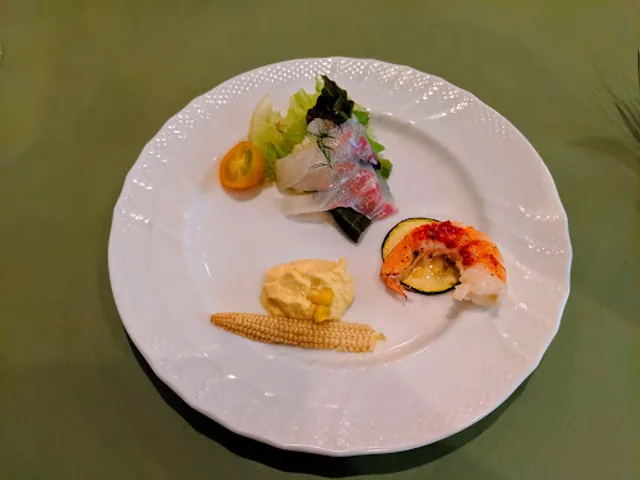 トラットリア • ルーチェ