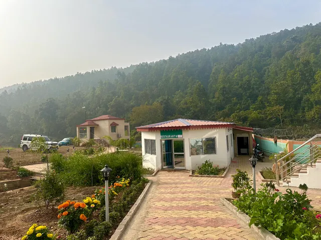 Surjani Resort