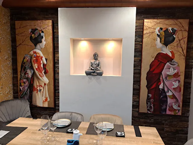 EL JAPO TABERNA & SUSHI BAR