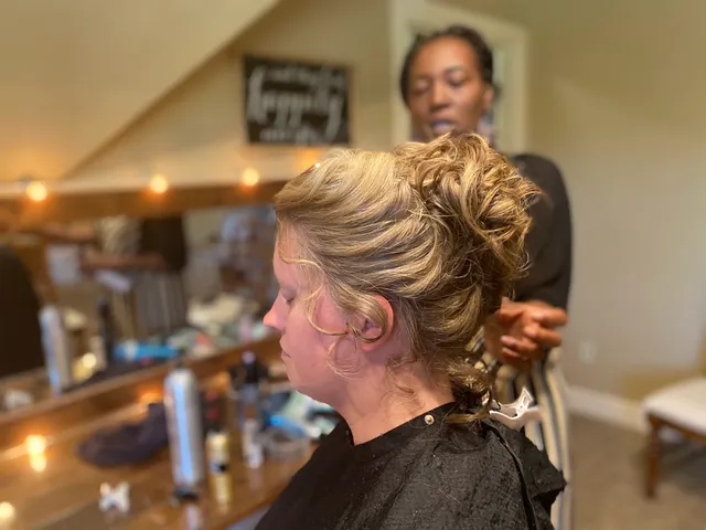 Sistado's Salon & Fine Grooming