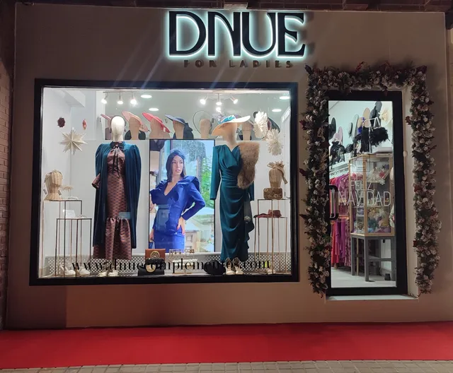 DNUE For Ladies - Tienda especializada en vestidos y complementos de boda