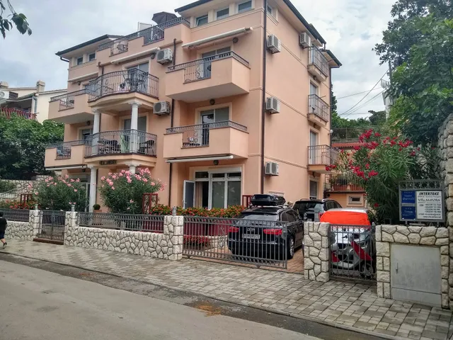 Amfora Apartments