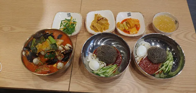 육대장 장기지식산업센터점