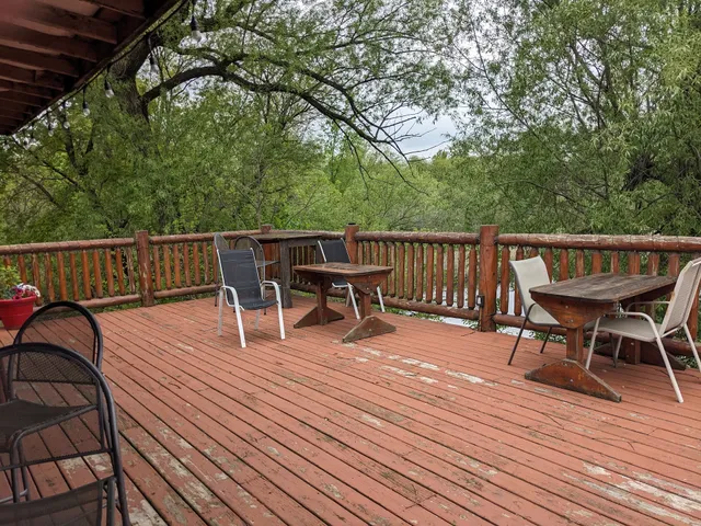 Pioneer Pub and Grub