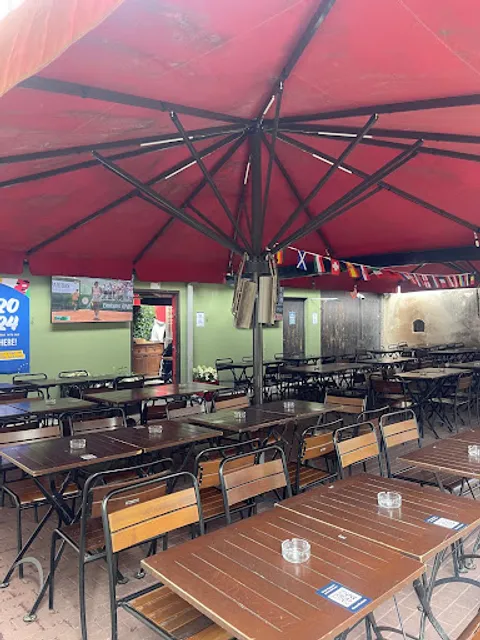 The Queen Elizabeth English Pub