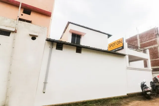 SPOT ON 44561 Hotel Stay Inn