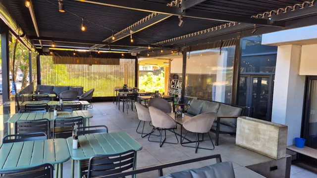 Col'Cacchio Florida Road