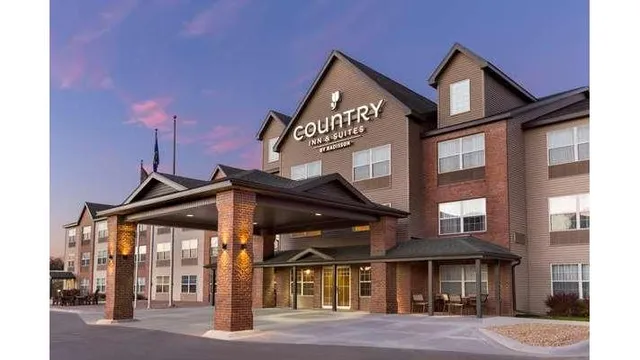 Country Inn & Suites Rochester South Mayo Clinic