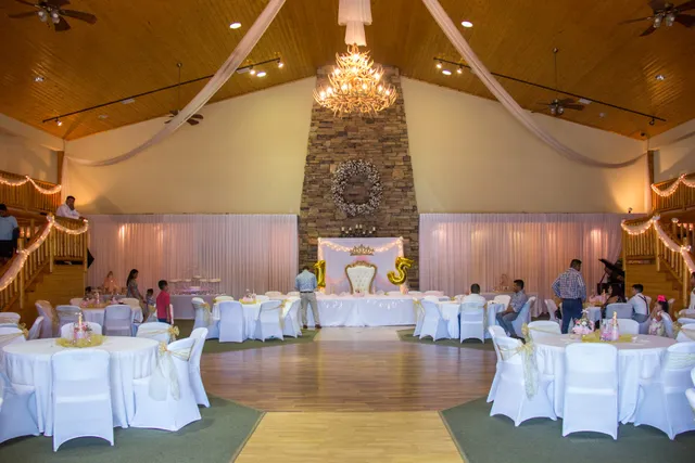 The Lodge at Lake Bowen Commons