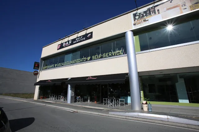 JUNGLE Bar e Self Service