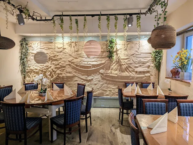 Honghong Noodles Restaurant