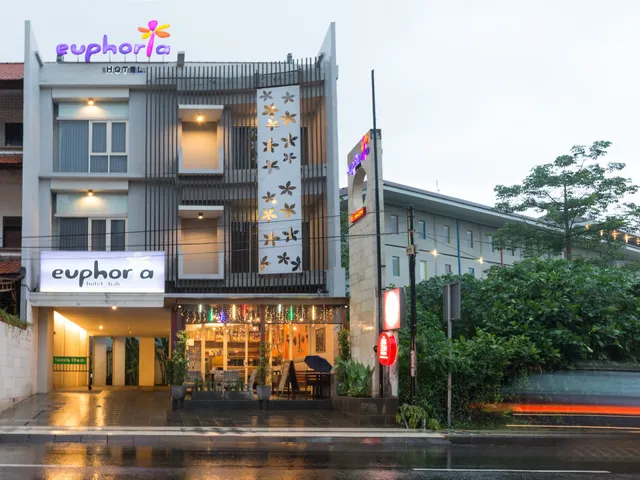 Euphoria Hotel Legian Bali