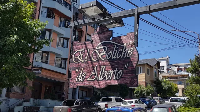 El Boliche de Alberto