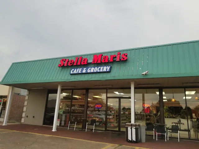 Stella Maris Restaurant & Grocery