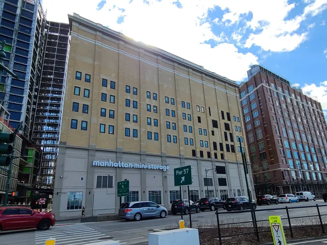 Manhattan Mini Storage