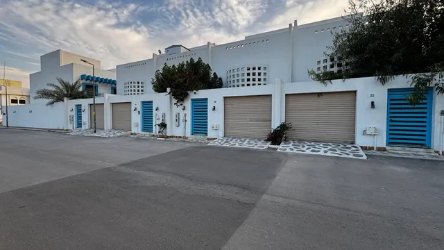 Golden square resort