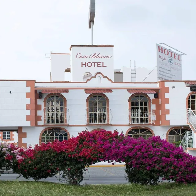 Hotel Casa Blanca