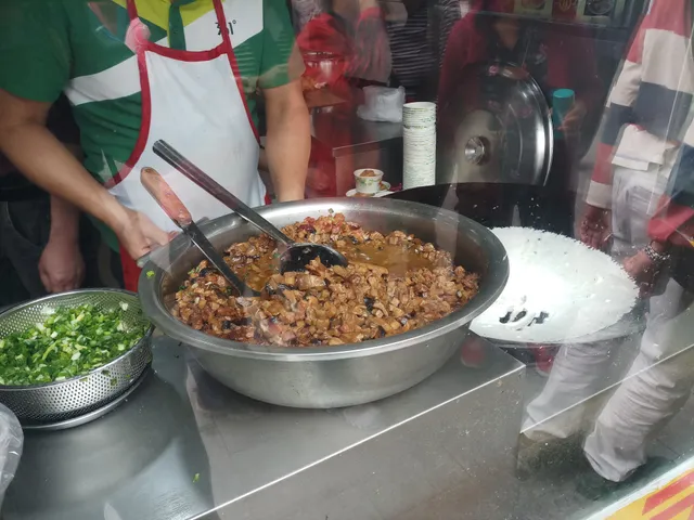 Jianghan Road Jianbao Yijue Image Store