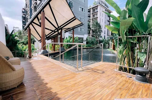 IBooking Trams Square