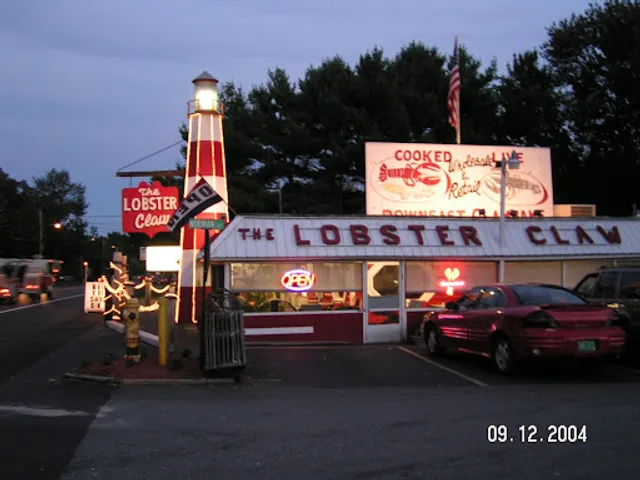 The Lobster Claw Pound & Restaurant