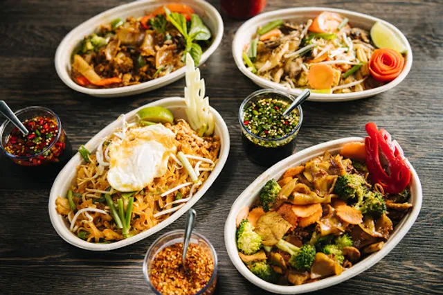 Sabaidee Lao & Thai Street Food