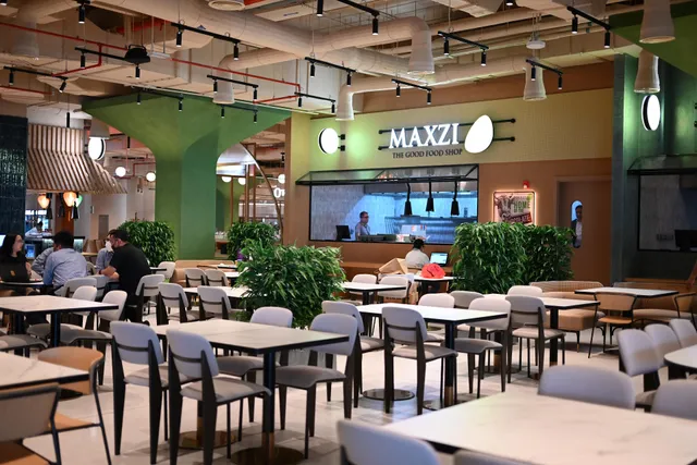 Maxzi The Good Food Shop - Yas Mall, Abu Dhabi