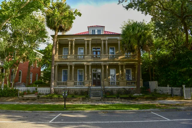 607 Bay Inn Downtown Beaufort