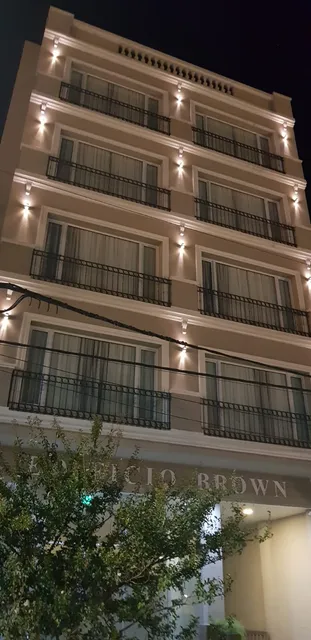 Edificio Brown apart