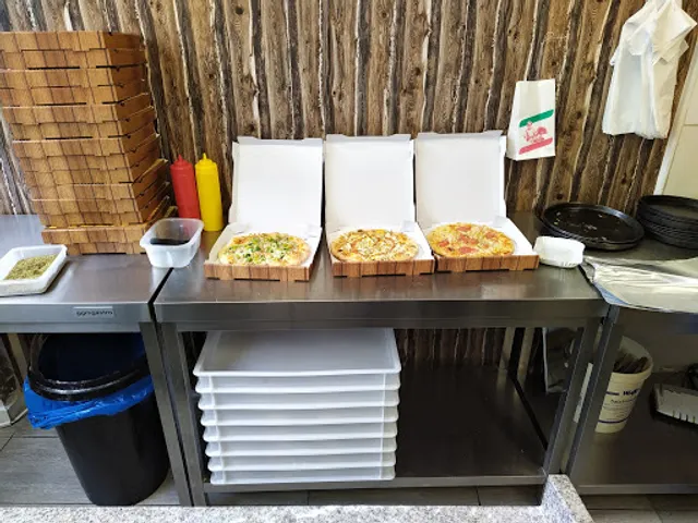 Campus Pizza