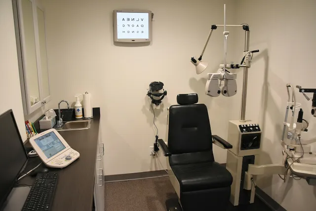 Adel Vision Clinic