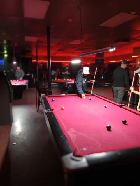 El Flamingo Billiards
